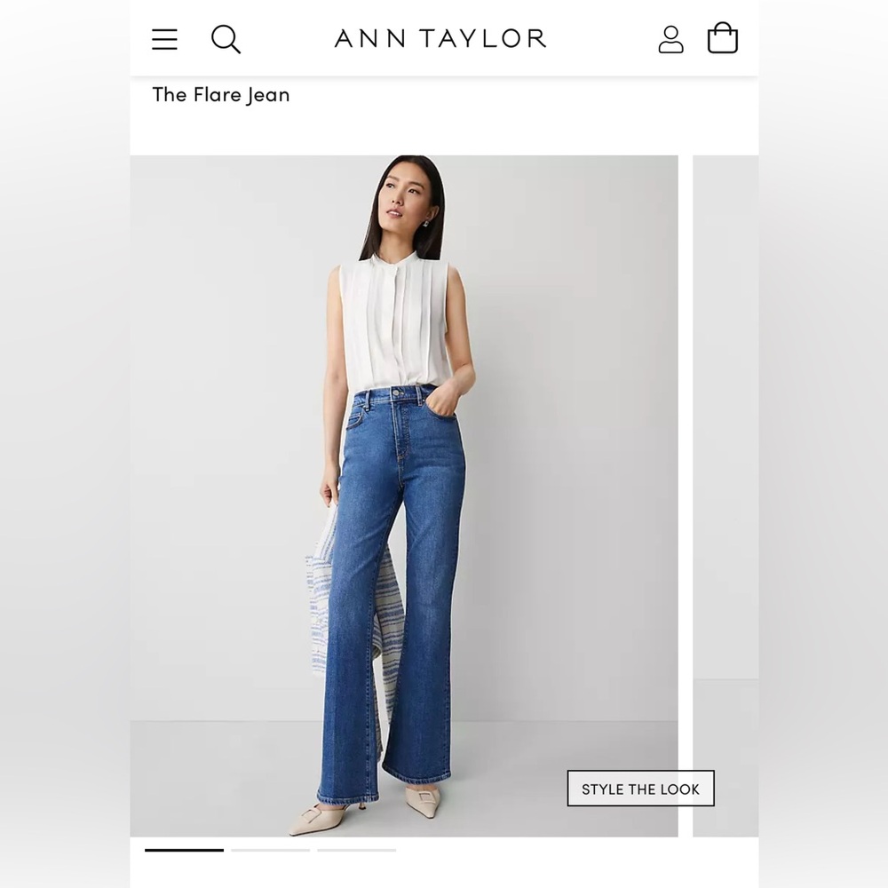 Ann Taylor Women’s The Flare Jean
